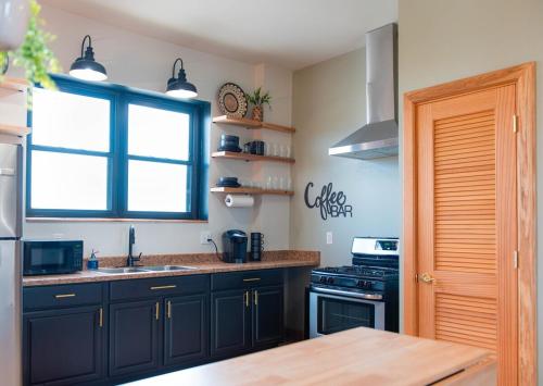 River City Loft - image 12