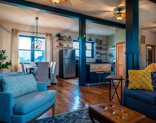 River City Loft - image 10