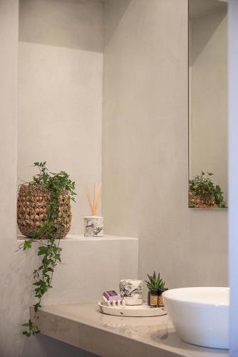 Vranas Ambiance Hotel - image 10