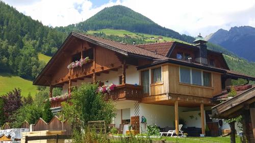 Appartement Wasserer - Apartment - San Giovanni in Val Aurina