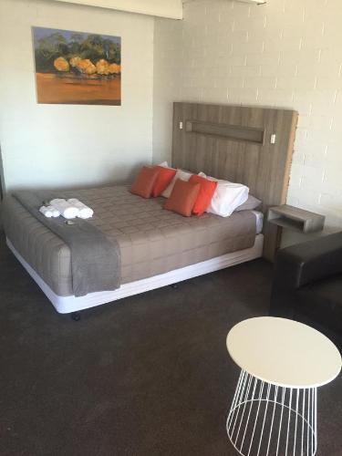 B&B Tocumwal - Thomas Lodge Motel - Bed and Breakfast Tocumwal