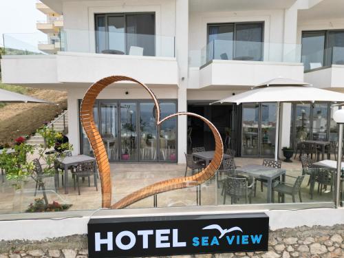 Double Room Sea view image 10