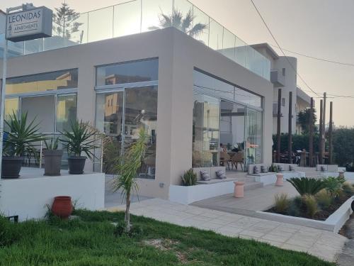 Foto - Leonidas Studios & Apartments