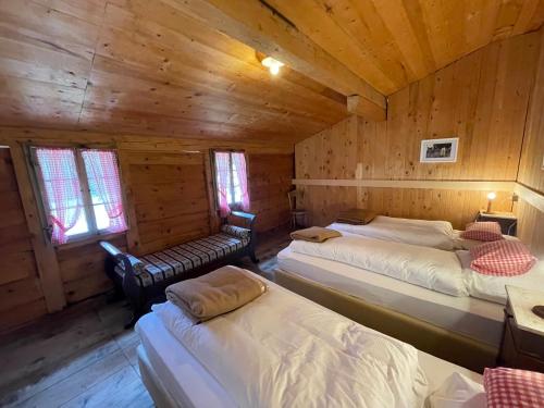 Berghotel Gasterntal 4