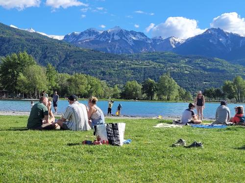 Mobil home à Embrun gîte à louer Les Clots