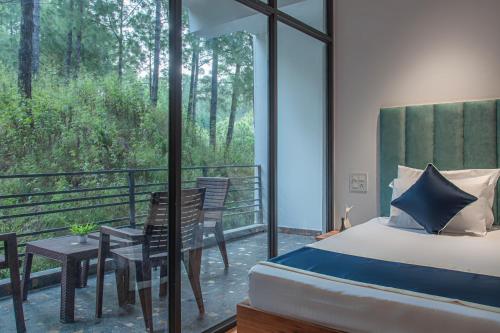 Kasauli Hills Crest Retreat