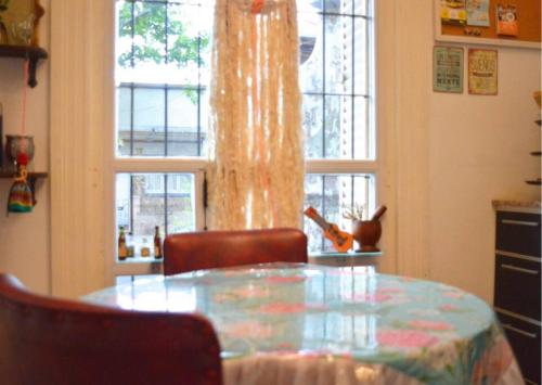 Momentazo! Wifi, Coffee & Books in Villa Ballester