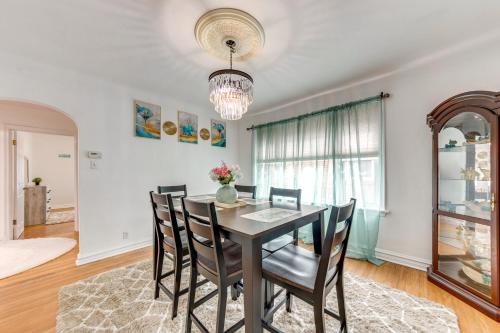 Spacious St Louis Retreat 8 Mi to Downtown! in Richmond Heights, USA