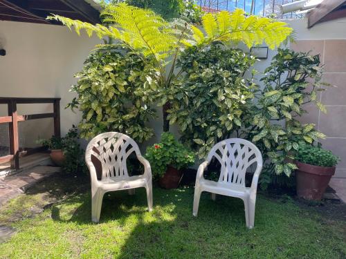 Mar y Asados - Chalet hasta 19 huéspedes con dos Parrillas (Mar y Asados - Chalet hasta 19 huespedes con dos Parrillas) near Aeroporto Internacional Astor Piazzolla