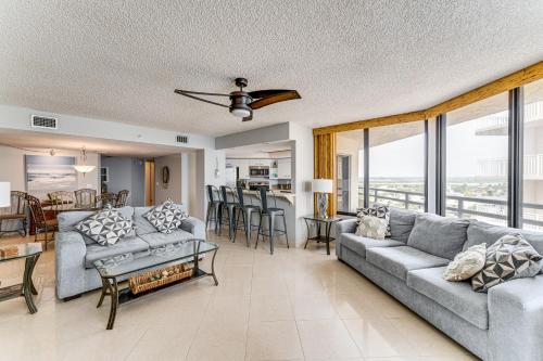 Daytona Beach Shores Condo with Oceanfront Pool! in Daytona Beach Shores, USA