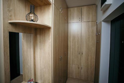 Violet Vista - Smart Apartment in Prozivka