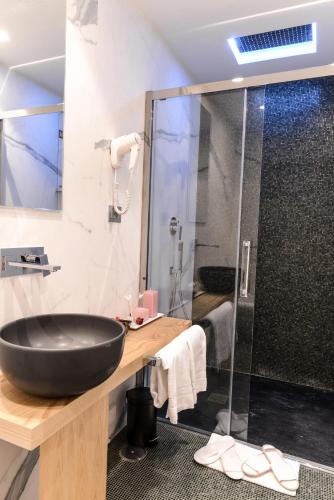 Sun Suite Luxury Pantheon - image 11