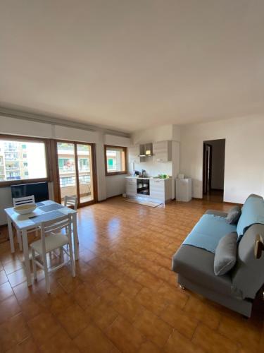 Saluzzo Apartment, Rome