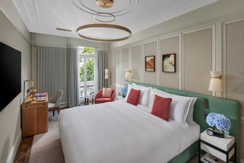 room detail thumbnail 0