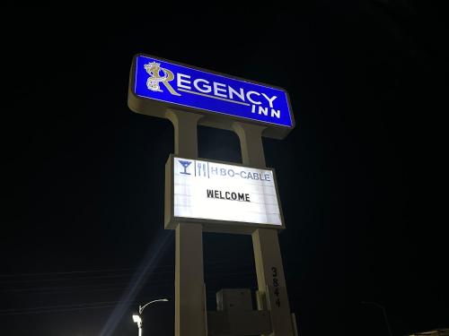 Regency Inn Fresno – Fresno, CA