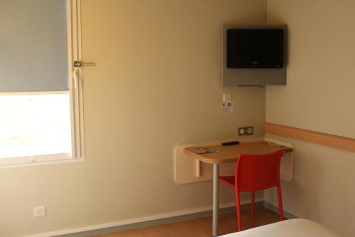 Hotel ibis Budget Laval - image 6