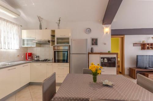 Apartment Grgo - image 7