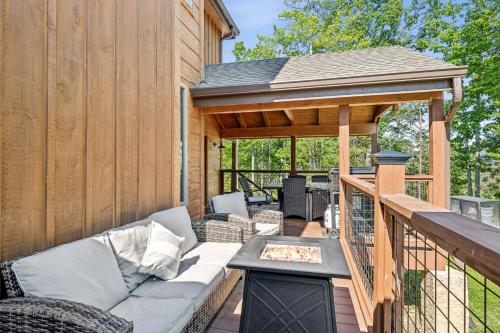 Four-Bedroom Holiday Home image 4