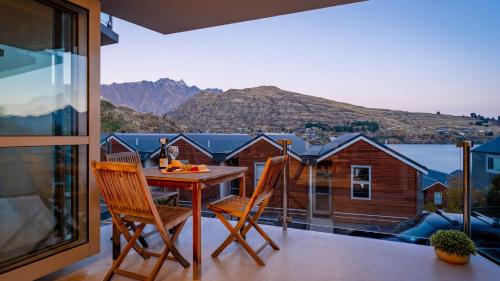 The Nugget-Free Parking-Lake Views-Family Friendly - image 9