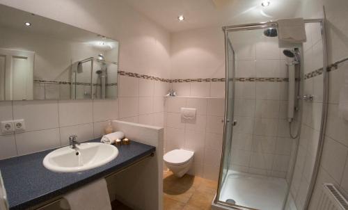 Dorfchalets & Apartments - in Kaprun centre including FREE entry Tauern Spa and Summer Card, Kaprun (foto 6)