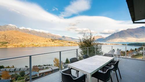 Tahuna Vista-Fire Place-Hot Tub -Free Parking -BBQ - image 14