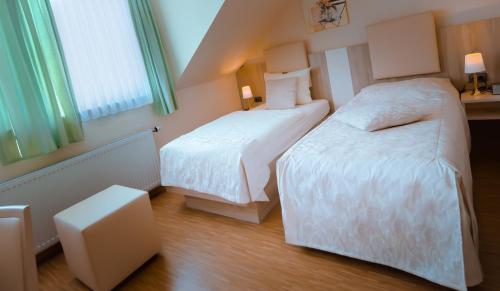 Hotel Carlton Mayfair - image 2