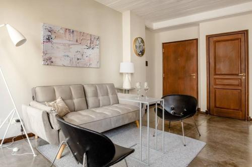 Loft luxury professional decoration and daily maid