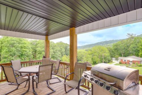 Family Home with Views about 5 Mi to Downtown Asheville! in Marion (NC)
