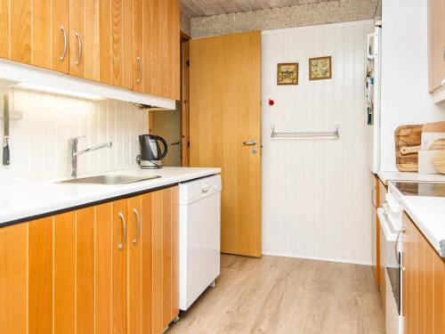 Comoditats, 6 person holiday home in Glesborg-By Traum in Bonnerup