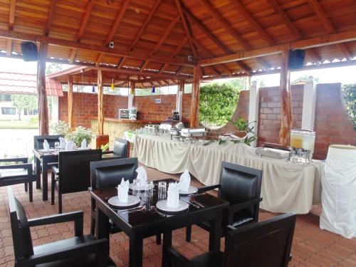 Restaurant, Hotel Yurak in Archidona