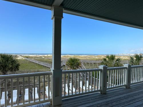 Southern Charm of Holden Beach