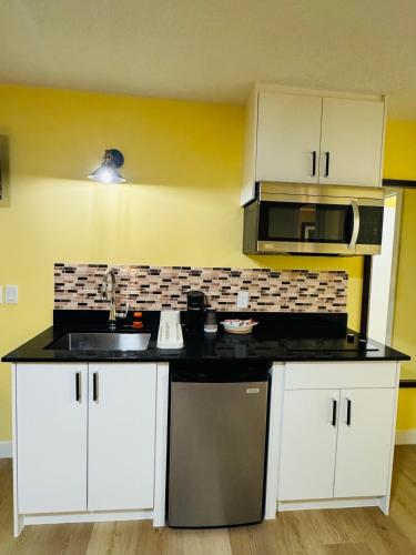 ห้องครัว, Avola Mountain Lodge in บลูริเวอร์ (BC)