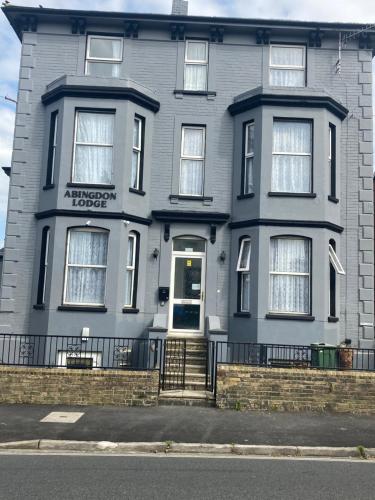 Abingdon Lodge & Suit in Ryde North West