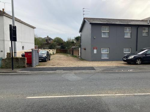 Abingdon Lodge & Suit in Ryde North West