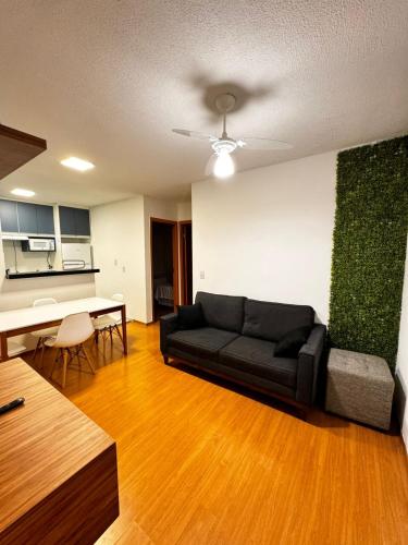 Apto 2 quartos com piscina e portaria 24h, Cuiabá