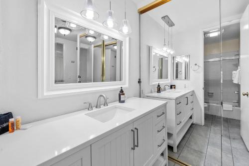 A304 - Sail Away Stay - image 9