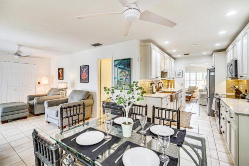 Hobe Sound Villa w/ Screened Porch: 4 Mi to Beach in Hobe Sound