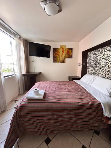 Double Room with Private Bathroom image 1