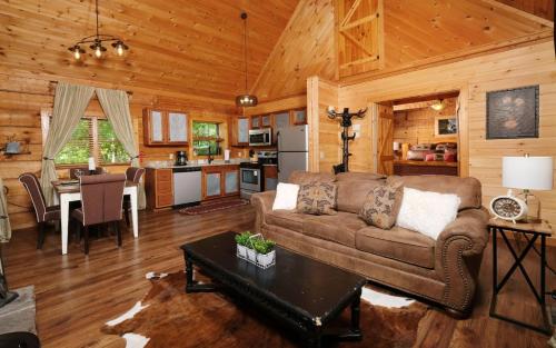 A Secret Romance in Pigeon Forge, USA