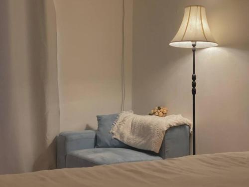 Hongik Univ Station House