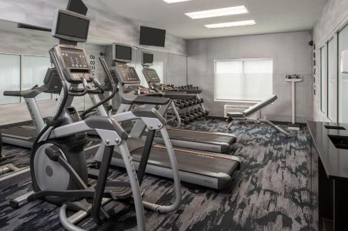 Fairfield by Marriott Inn & Suites Gulfport - 피트니스 센터