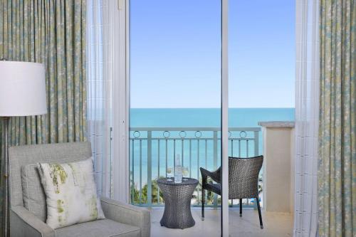 560816112 The Ritz-Carlton Key Biscayne, Miami