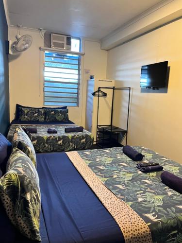 MOM – Darwin YHA Room Type - Deluxe 2 Double