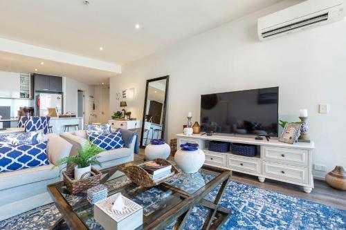 VAQUAY Glamptons In Docklands