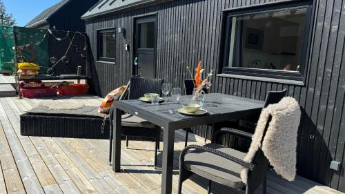 ระเบียง/ชานเรือน, Esehytter Luxury Holiday Home near Beach in นีมินเดกับ