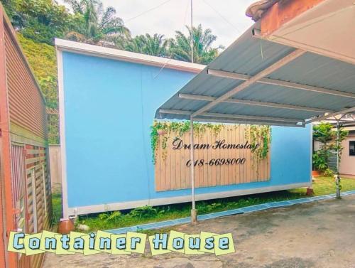 Area Bandar Putra Kulai 4-6BR near AEON IOI Airport