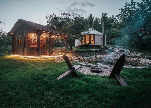 Klidný Kout glamping (Klidny Kout glamping) in Vysoke Myto
