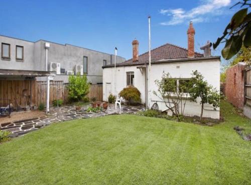 حديقة, Boutique House 3B with Garden in Toorak