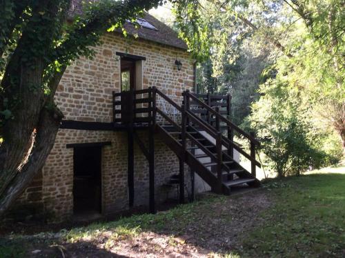 Les Bambous, avec piscine, tennis et lac privatif gîte à louer Guerquesalles