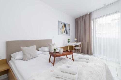 Modern Apartment Cracow Old Town by Noclegi Renters